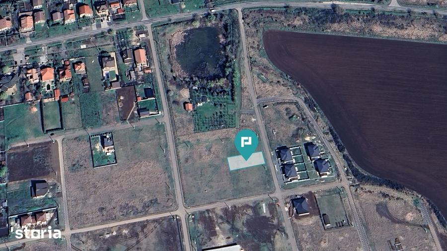 Teren de 747 mp, în Central