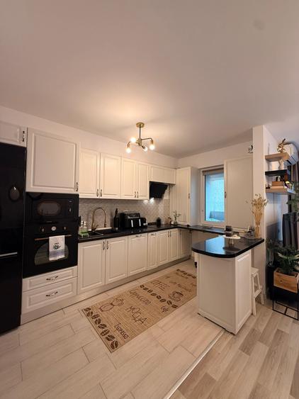 Apartament cu 3 camere decomandat în Militari