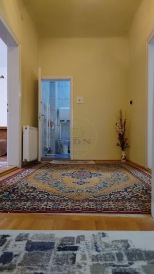 Casă individuală cu 4 camere cu Canalizare în Lupeni