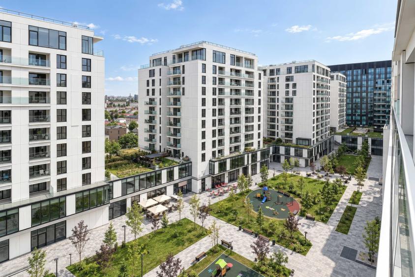 Apartament cu 3 camere decomandat în Cotroceni