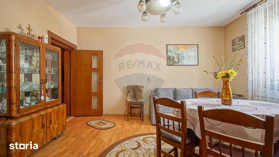 Casă cu 2 camere semidecomandat cu Teren 151 Mp în Bartolomeu