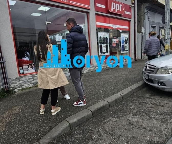 Spațiu comercial, de 75 mp, în Central