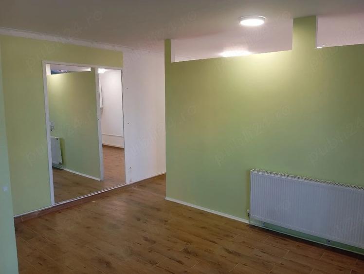 Spațiu comercial, de 35 mp, în Central