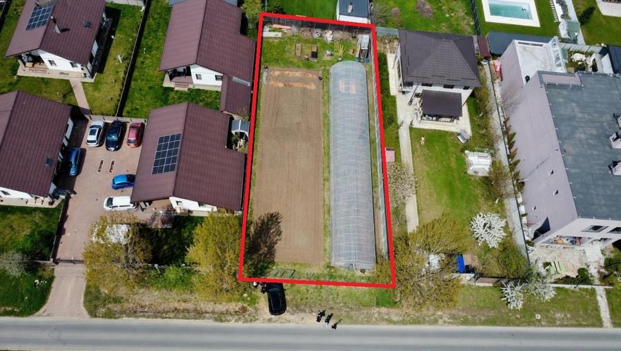 Teren Construcții intravilan de 841 mp, în Căciulați