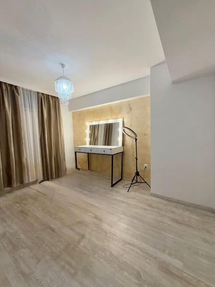 Apartament cu 3 camere decomandat, mobilat în Ostroveni