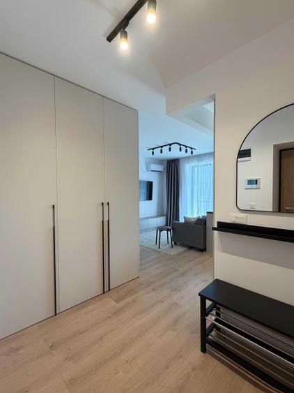 Apartament cu 2 camere semidecomandat în Theodor Pallady