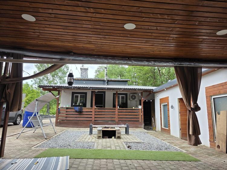 Casa de vanzare Serbauti zona linistita - 4