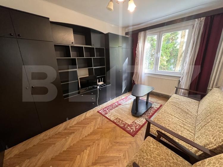 Apartament cu 2 camere semidecomandat, mobilat în Central