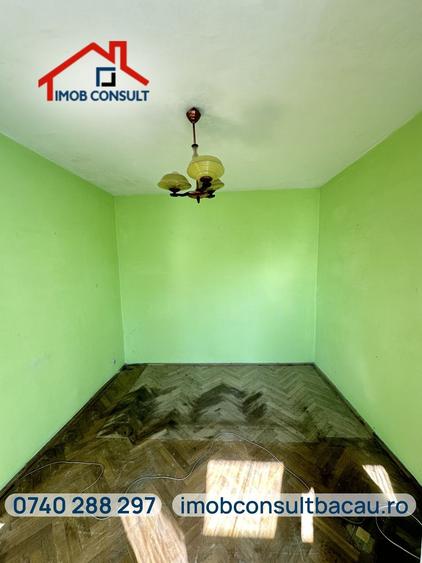 Apartament cu 3 camere semidecomandat în Orizont