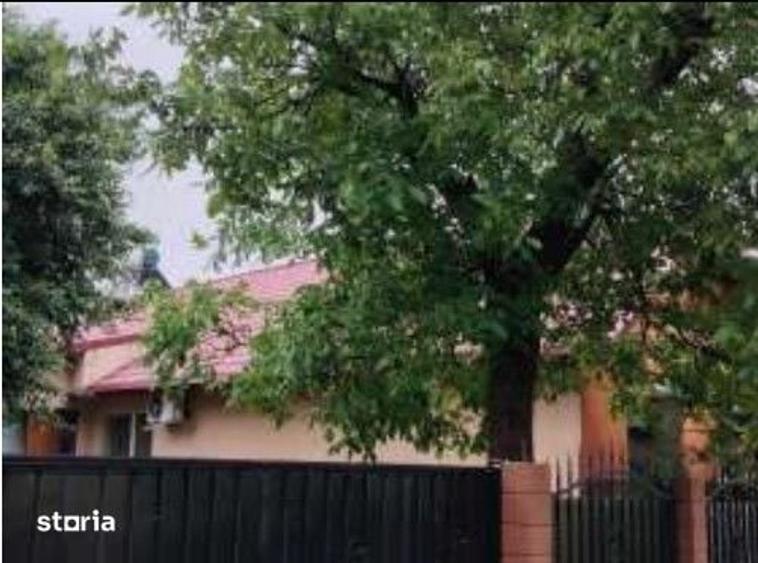 Casă cu 4 camere cu Teren 1000 Mp în Dorobanț