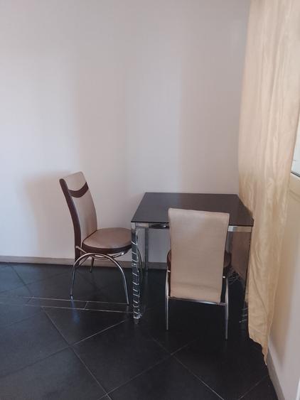 Inchiriez apartament cu o camera - 4