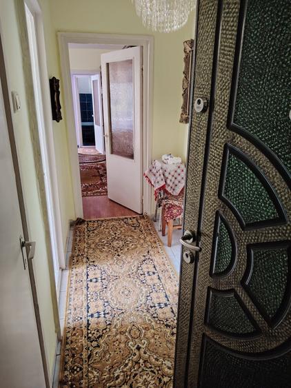 Apartament cu 2 camere semidecomandat în Ultracentral