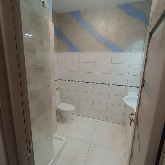 Apartament cu 2 camere decomandat în Florești