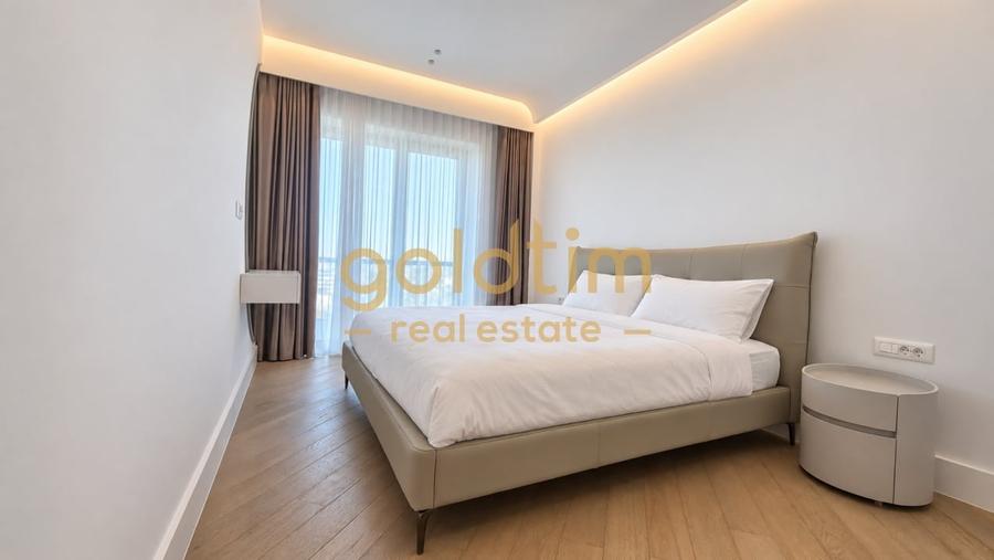 Apartament cu 3 camere semidecomandat, mobilat în Iancu Nicolae