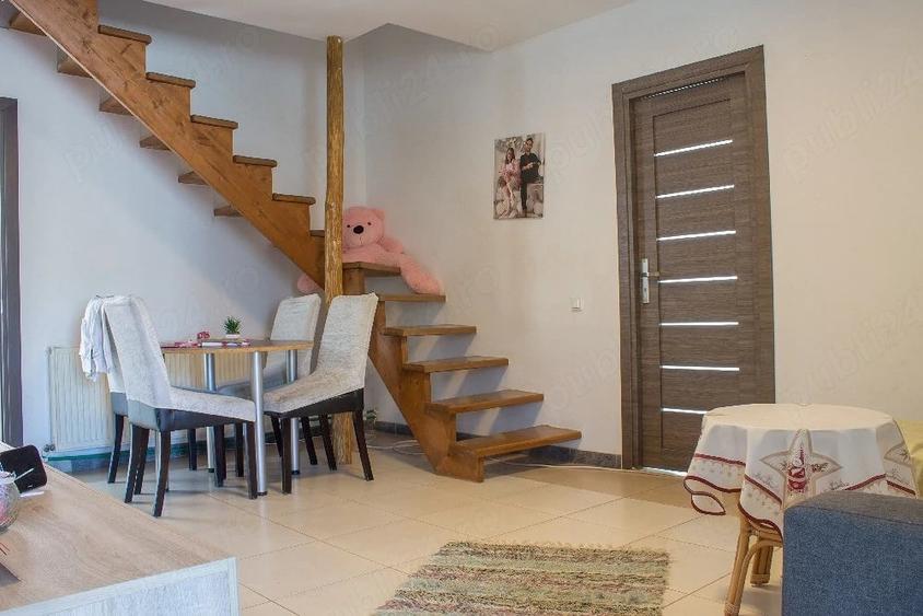 Casă cu Teren 1035 Mp în Căianu