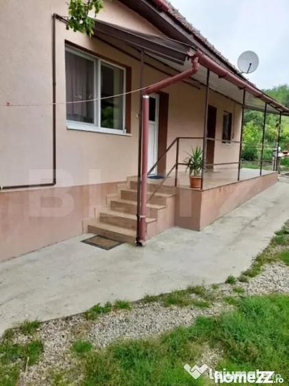 Casă cu 2 camere cu Teren 850 Mp în Central