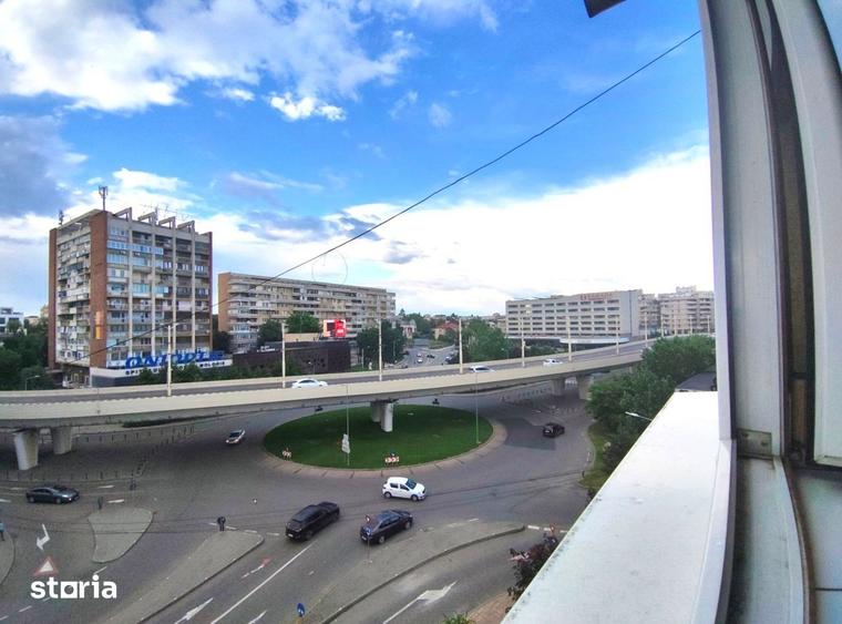 Apartament cu 4 camere, mobilat în Ultracentral