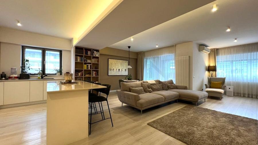 Apartament cu 3 camere decomandat, mobilat în Floreasca