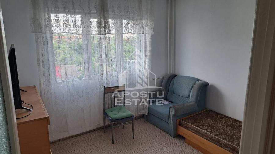 Apartament cu 3 camere decomandat, mobilat în Șagului