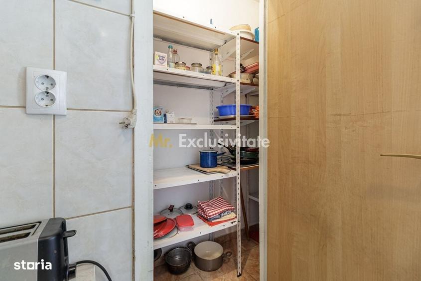 Apartament cu 3 camere decomandat în Valea Oltului