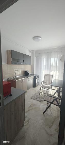 Apartament cu 2 camere decomandat în Theodor Pallady