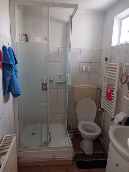 Casă cu 3 camere în 23 August (Cațelul)