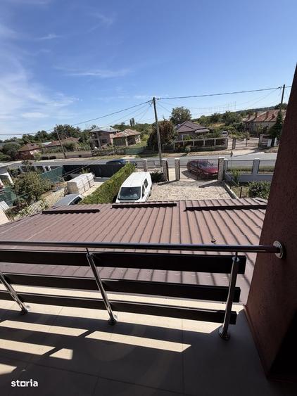 Casă cu 4 camere cu Teren 1300 Mp în Ogrezeni