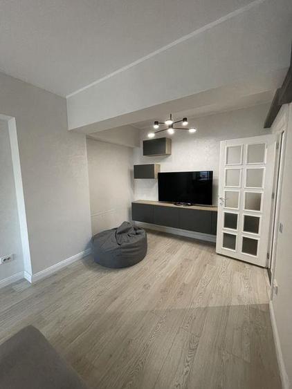 Apartament cu 2 camere semidecomandat, mobilat în Copou