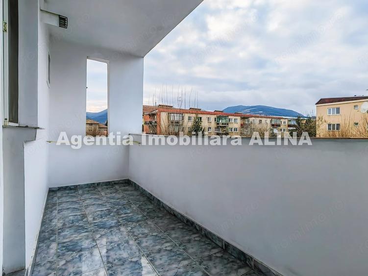 Apartament cu 2 camere decomandat în Piața Centrală