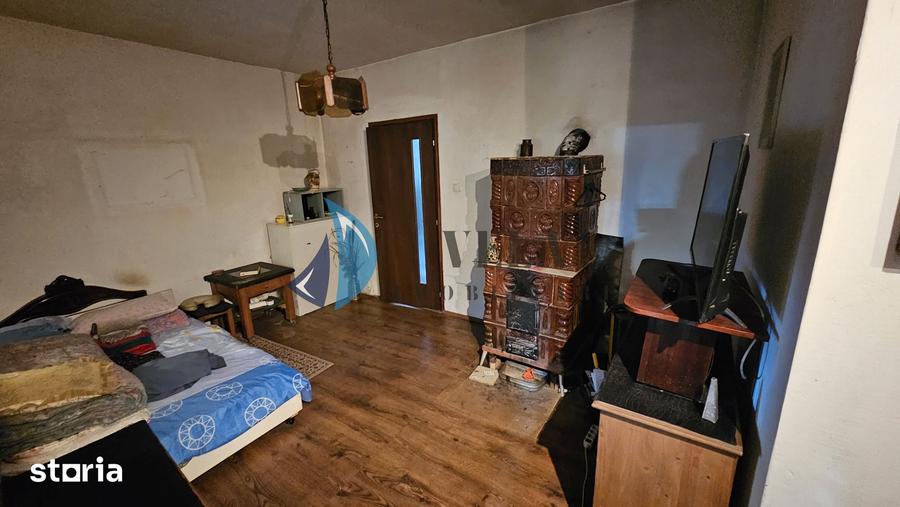 Casă cu 2 camere decomandat cu Teren 157 Mp în Central