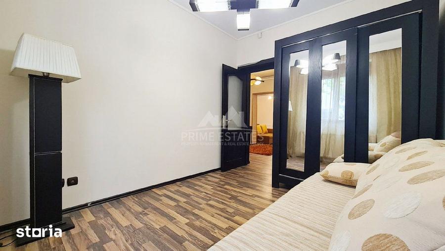 Apartament cu 3 camere, mobilat în Decebal