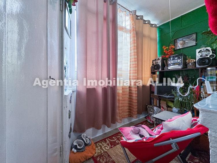 Apartament cu 2 camere decomandat în Gojdu