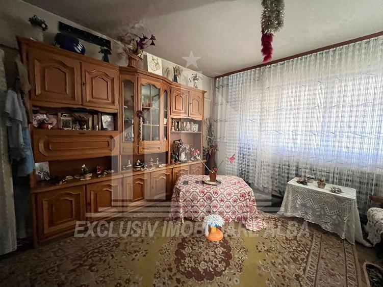 Garsonieră semidecomandată, mobilată în Ampoi 1