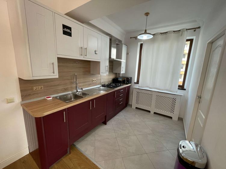 Apartament cu 2 camere semidecomandat în Central