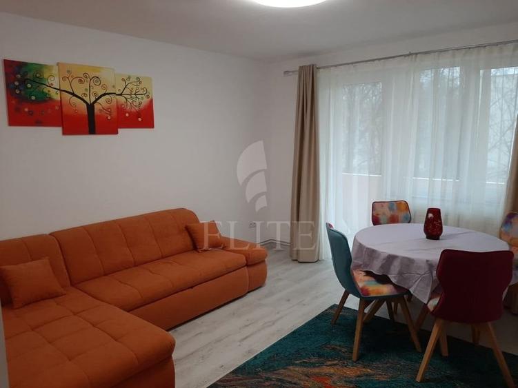 Apartament cu 3 camere decomandat, mobilat în Gheorgheni — fotografia 1
