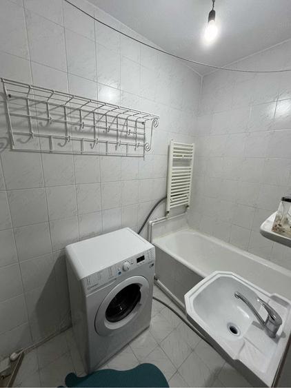 Garsonieră decomandată, mobilată în Fizicienilor