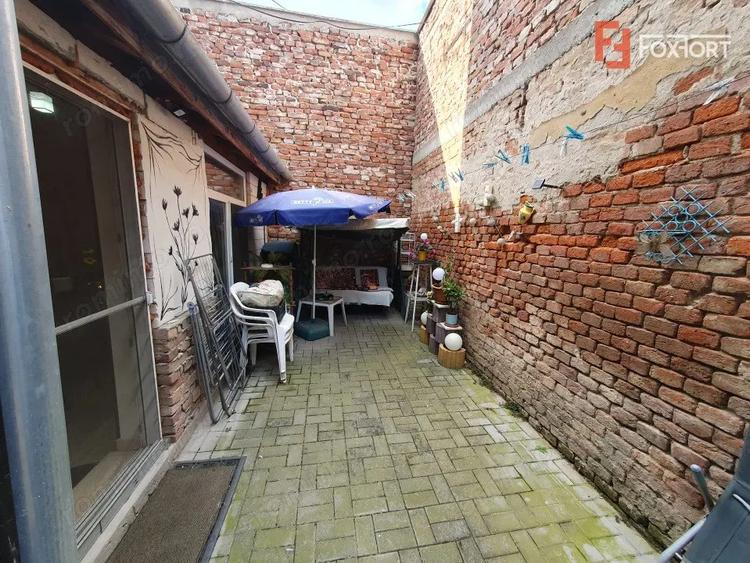 Apartament cu 2 camere decomandat, mobilat în Sinaia