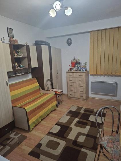 Garsonieră semidecomandată în Central