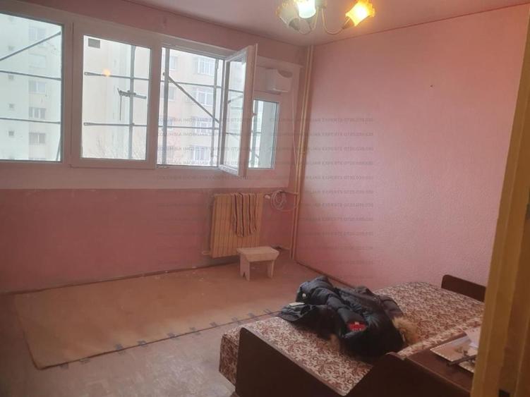 Apartament cu 2 camere decomandat în Giurgiului