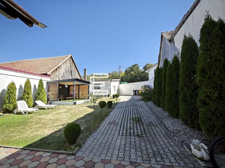 Casă individuală cu 3 camere cu Canalizare în Mohu