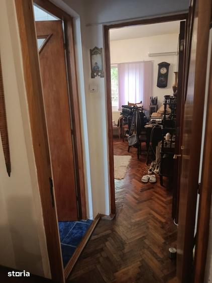 Apartament cu 3 camere, mobilat în Gara de Nord