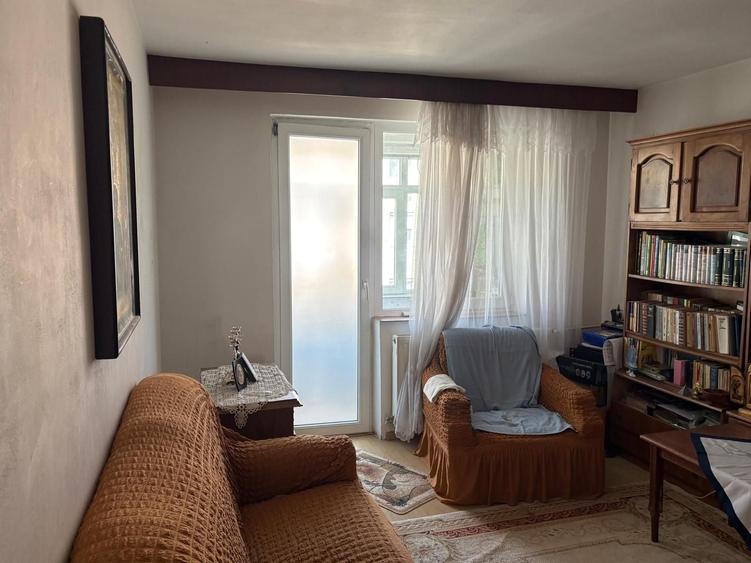 Apartament 2 camere de vanzare - Central - Str Ion Creanga - 3