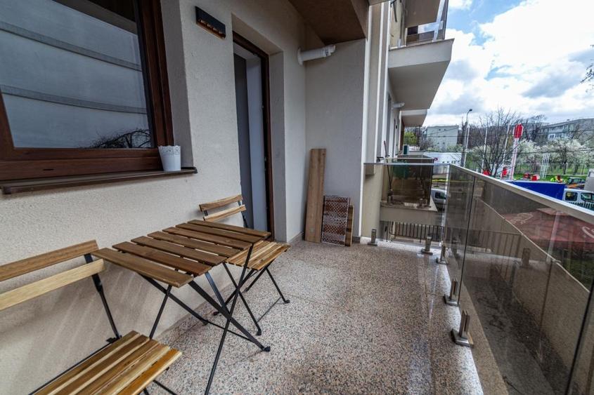 Apartament cu 2 camere decomandat, mobilat în Jiului
