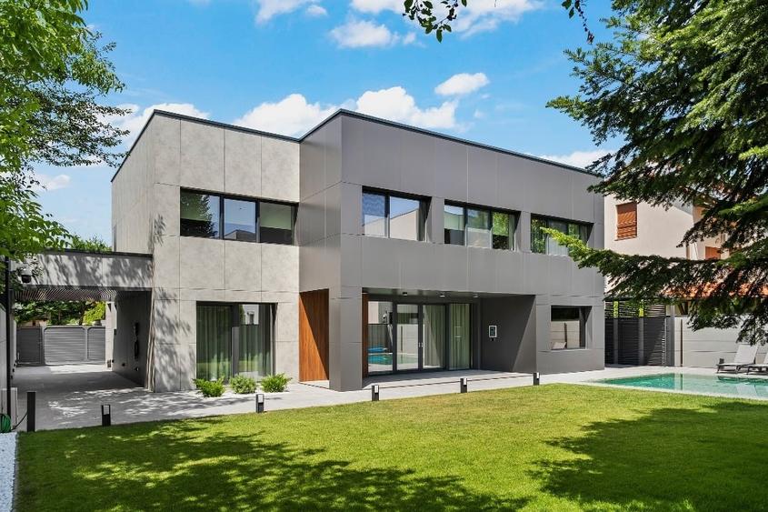 Casă individuală cu 5 camere cu Teren 751 Mp în Pipera