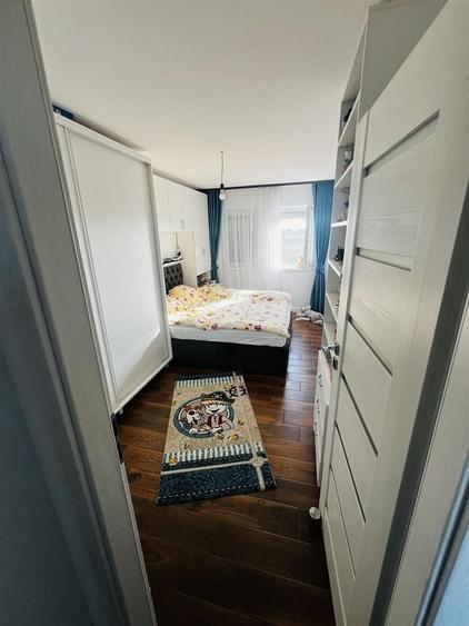 Duplex cu 3 camere cu Canalizare în Nojorid