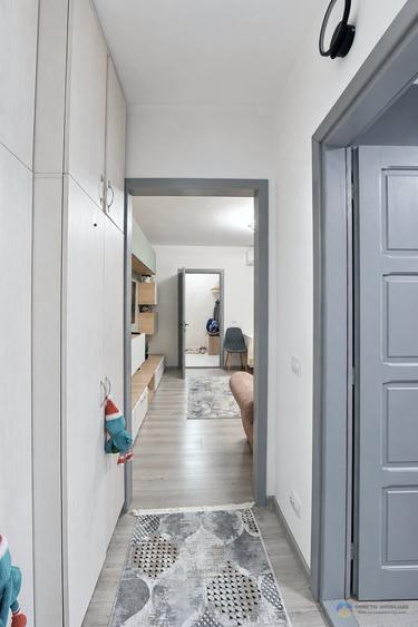 Apartament cu 2 camere semidecomandat în Central
