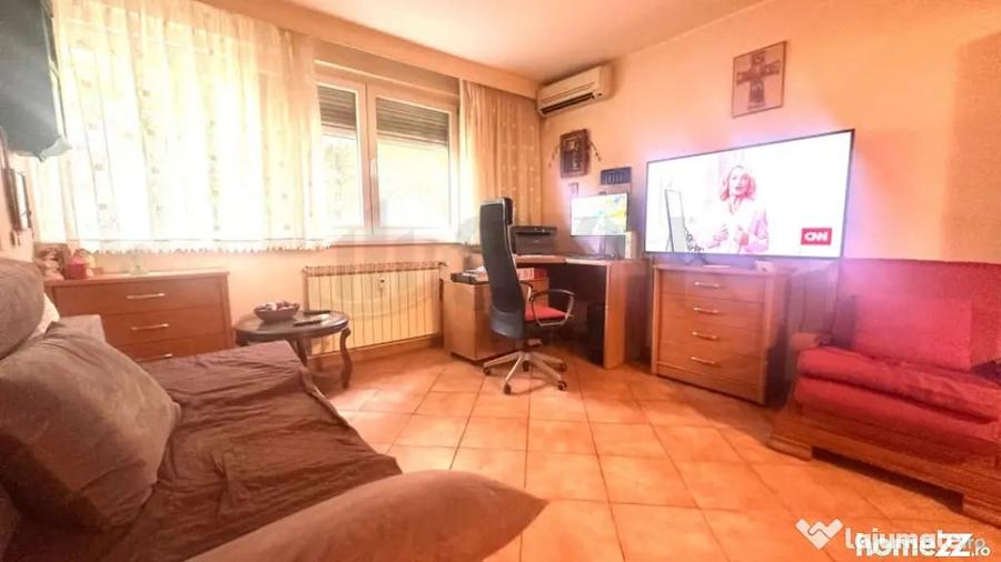Apartament cu 2 camere decomandat în Calea Victoriei