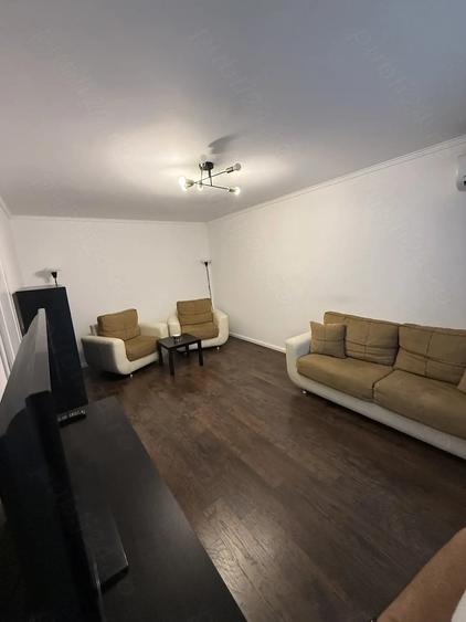 Apartament cu 2 camere decomandat în Baba Novac
