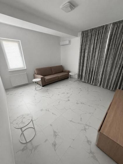 Proprietar Inchiriez ap 2 camere Militari Residence - 5