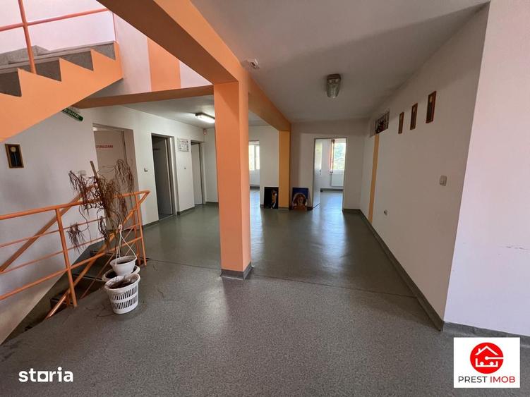 Spațiu comercial, de 316 mp, în Central